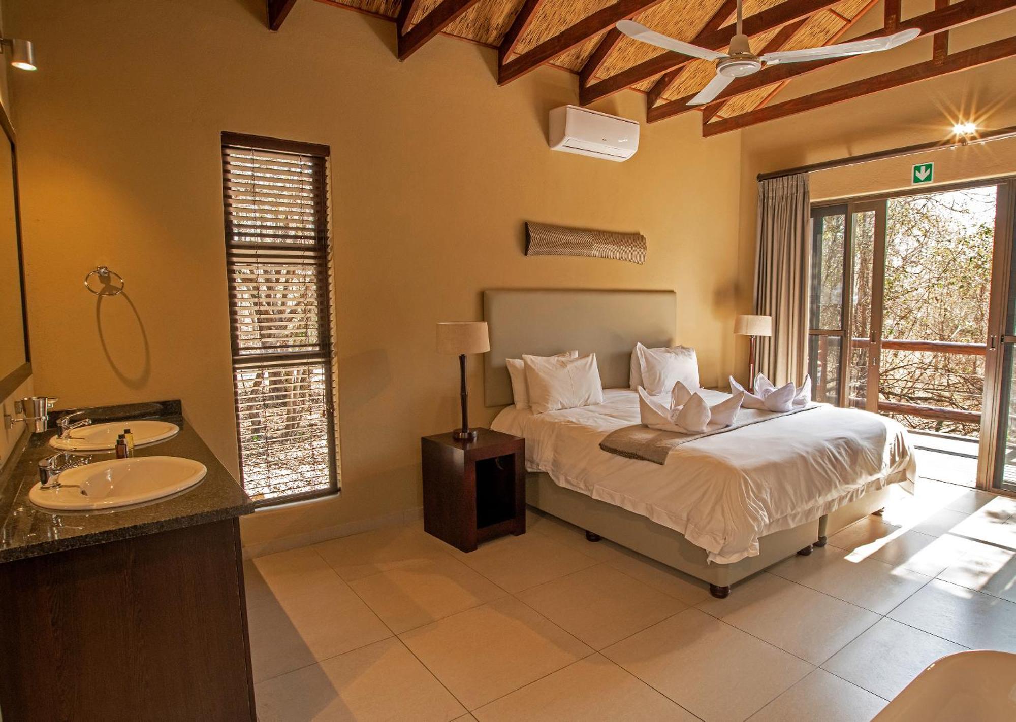 Mjejane Bush Camp By Dream Resorts Hectorspruit Екстериор снимка